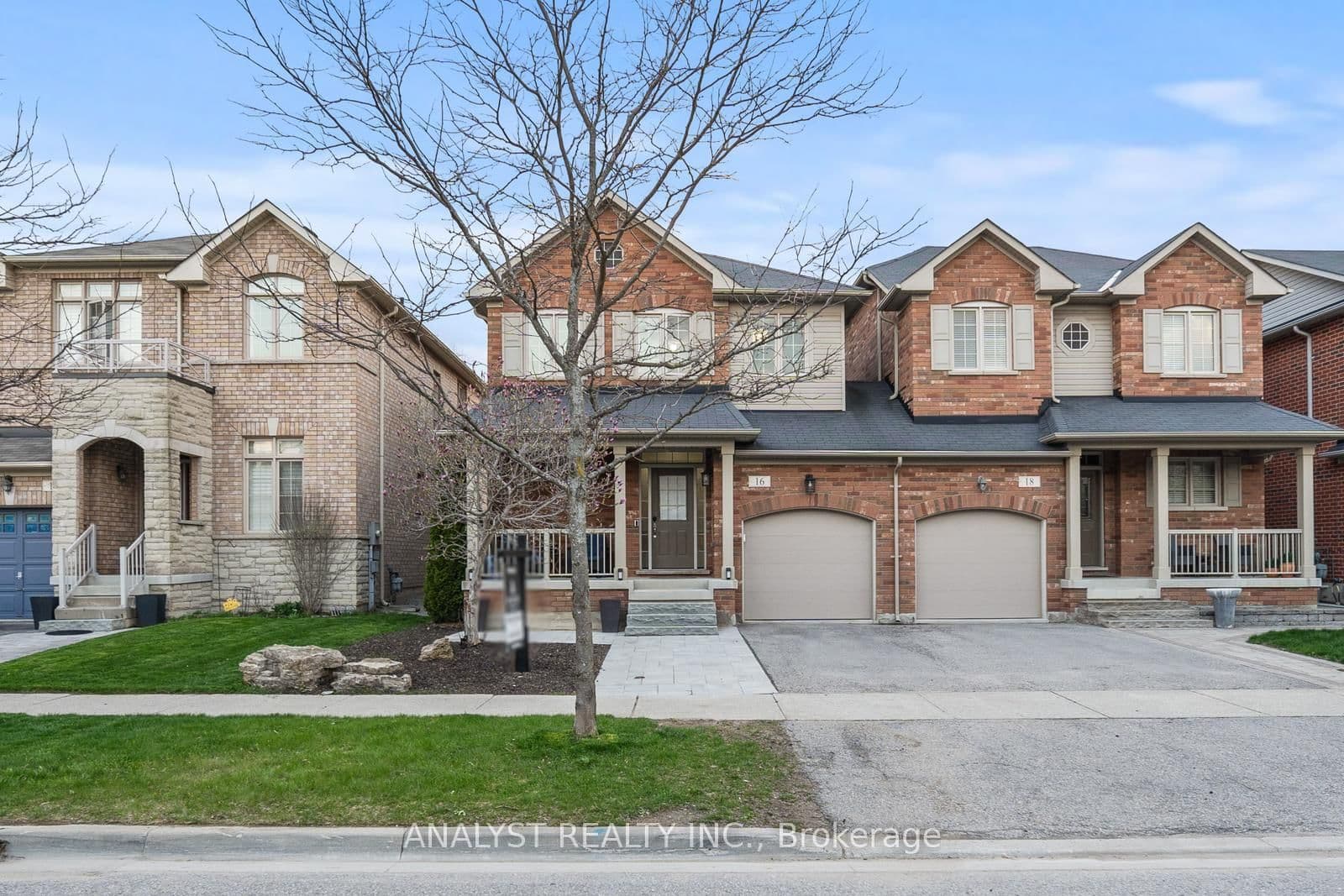 16 WATERLILY Trail