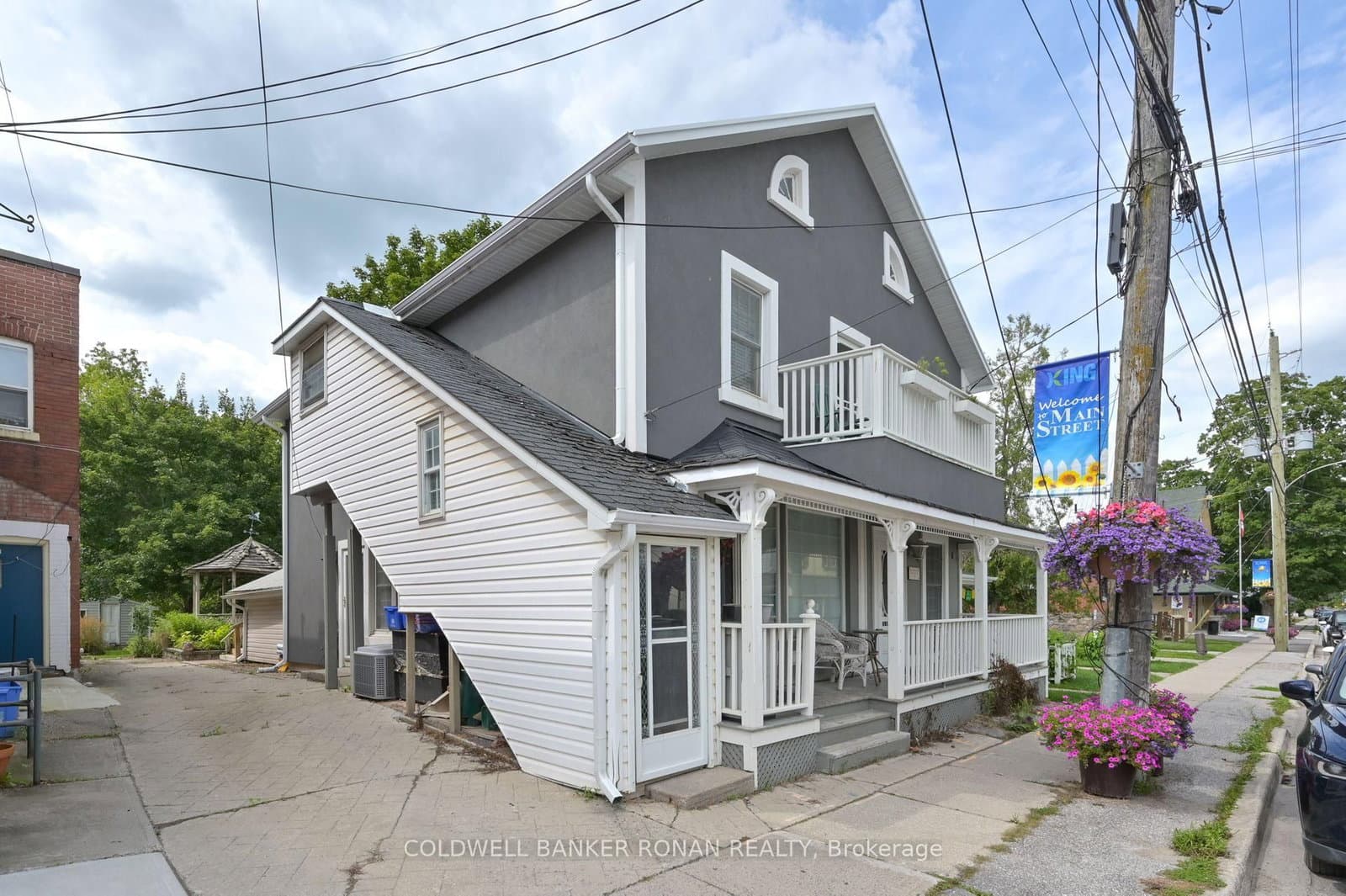 301 Main Street