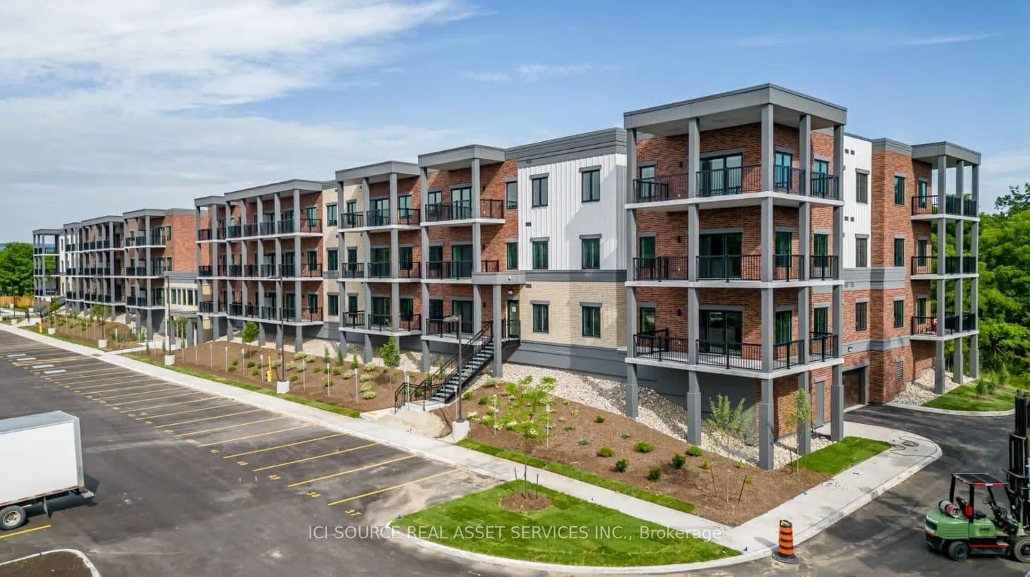 121 Mary Street, Unit 223