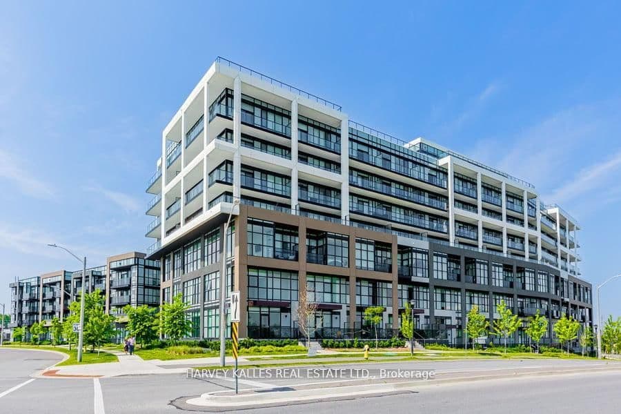 #4 - 60 George Butchart Drive