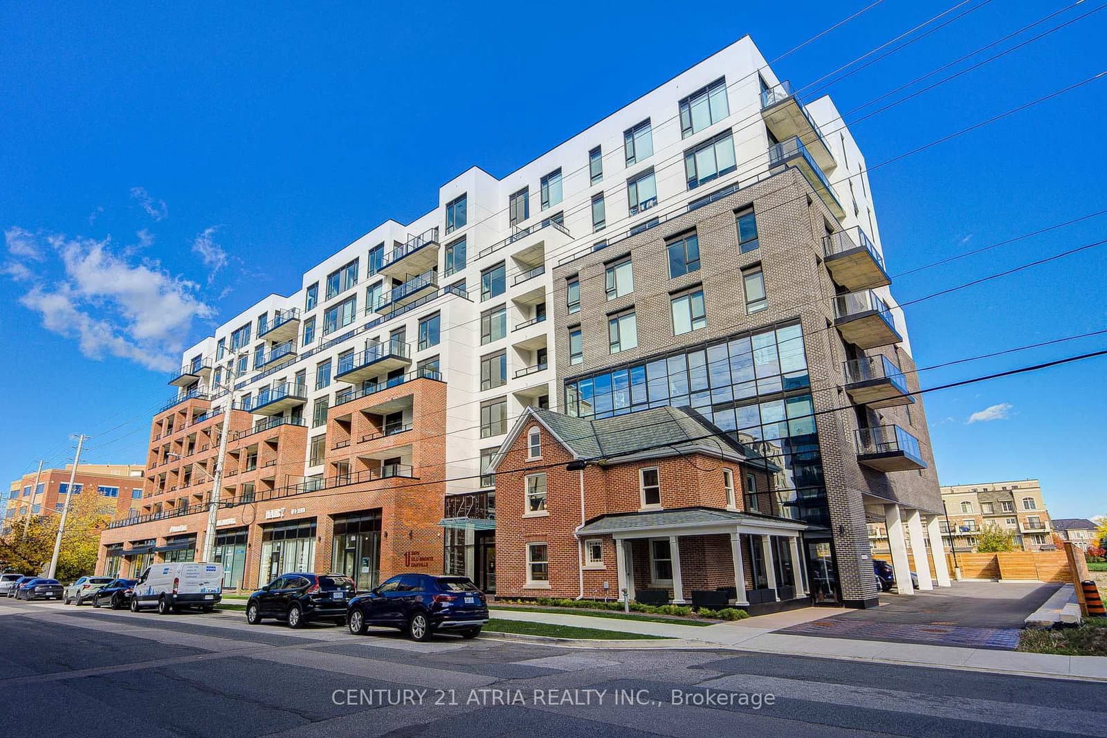 #804 - 2475 Old Bronte Road