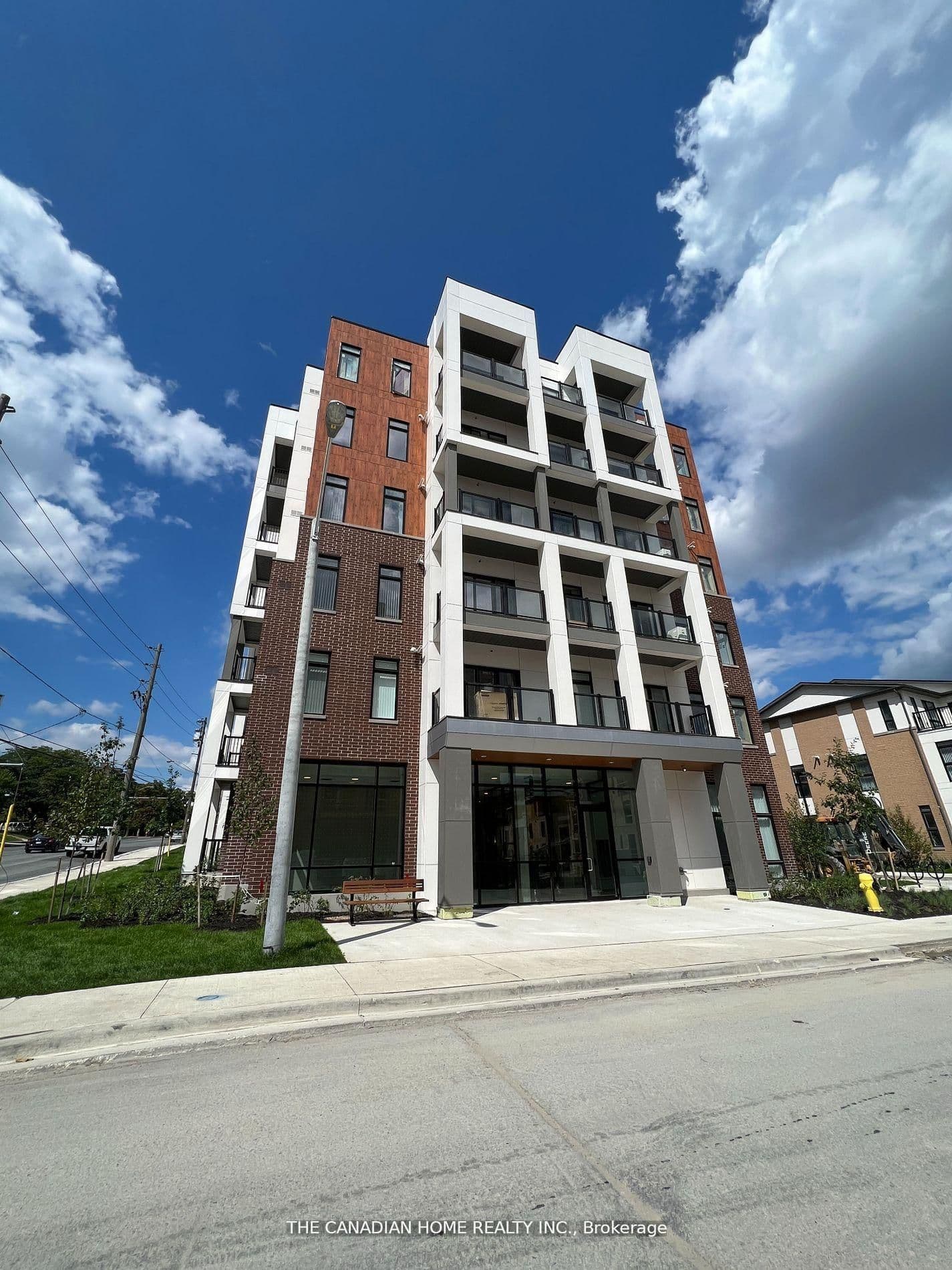 160 CANON JACKSON Drive, Unit A402