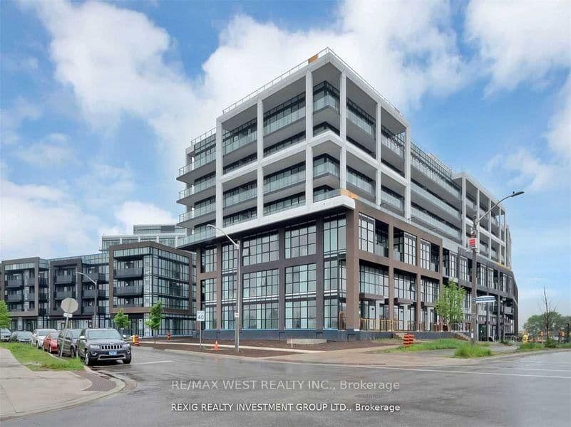 #218 - 60 George Butchart Drive