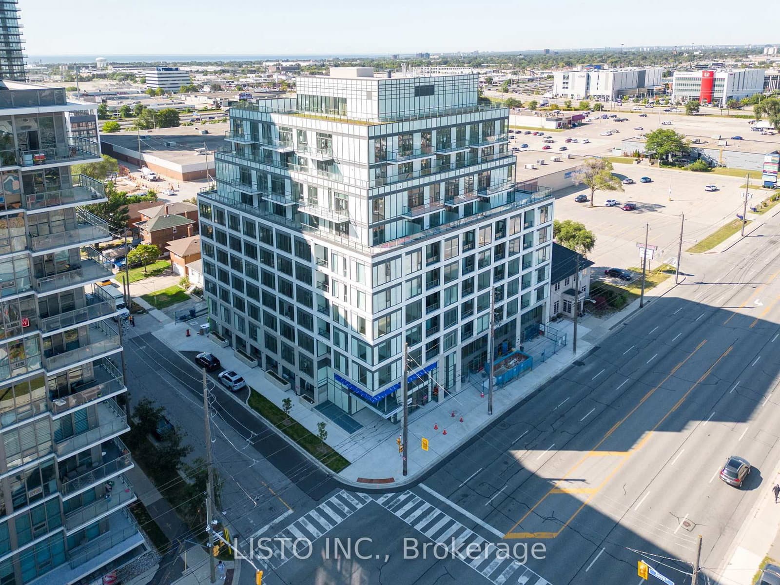 1195 The Queensway Street, Unit 309