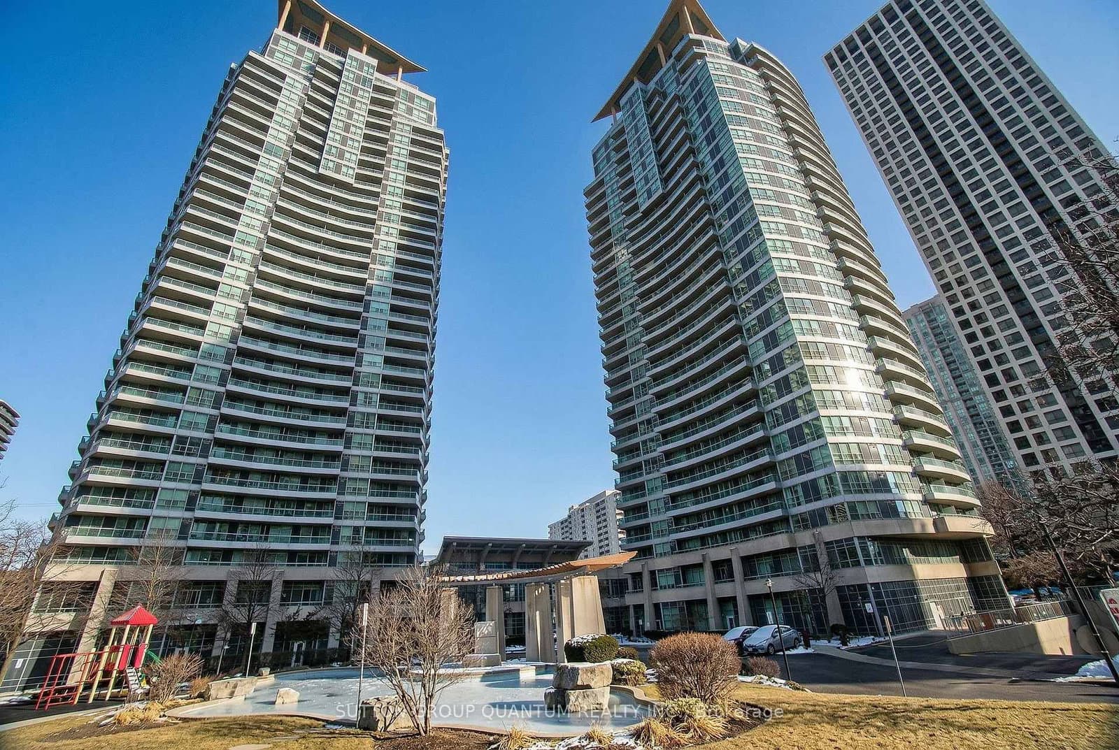#2705 - 1 Elm Drive W
