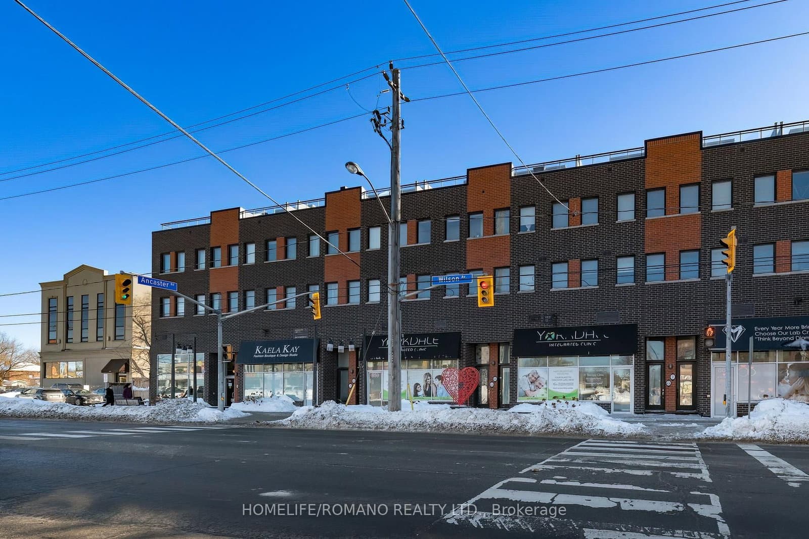 867 Wilson Avenue, Unit 6B