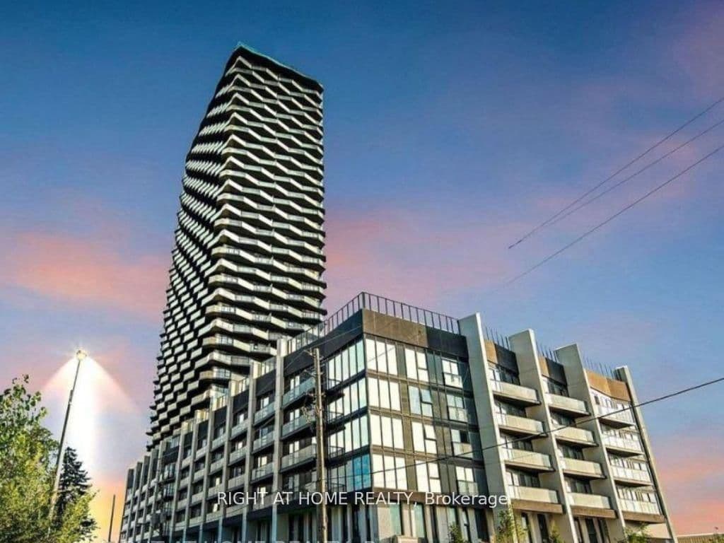 36 Zorra Street, Unit 1111