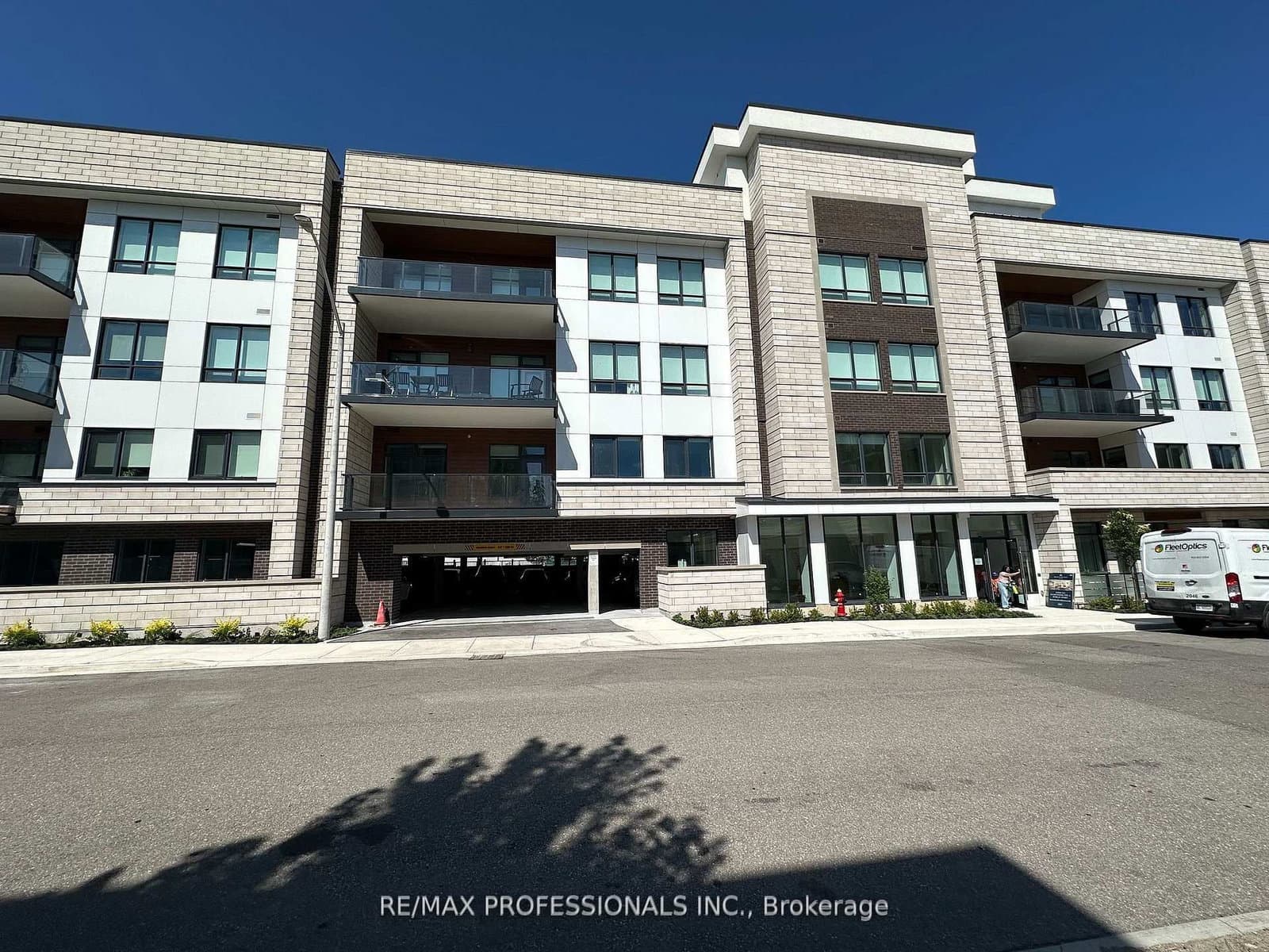 123 Maurice Drive, Unit 410