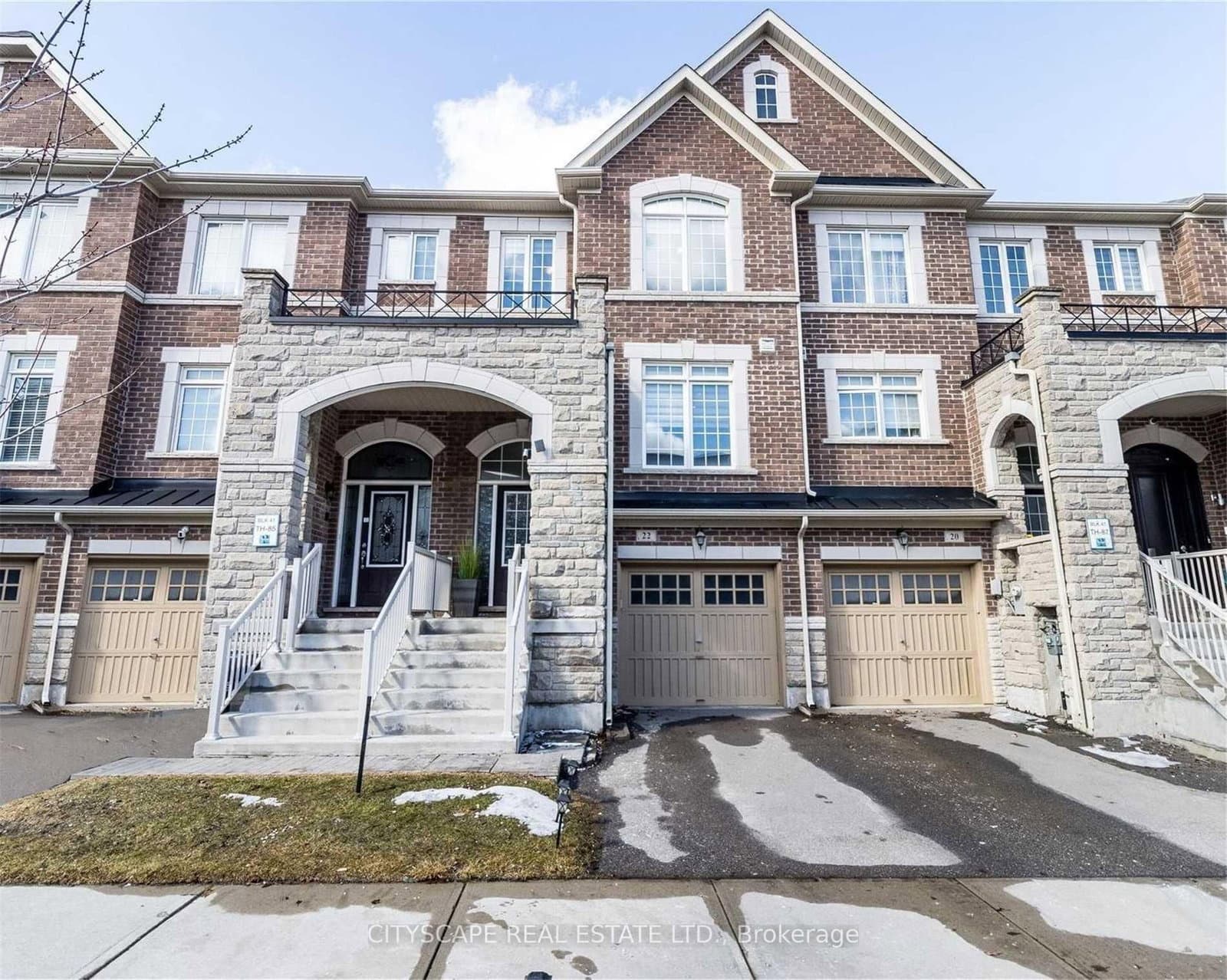 22 Rockbrook Trail
