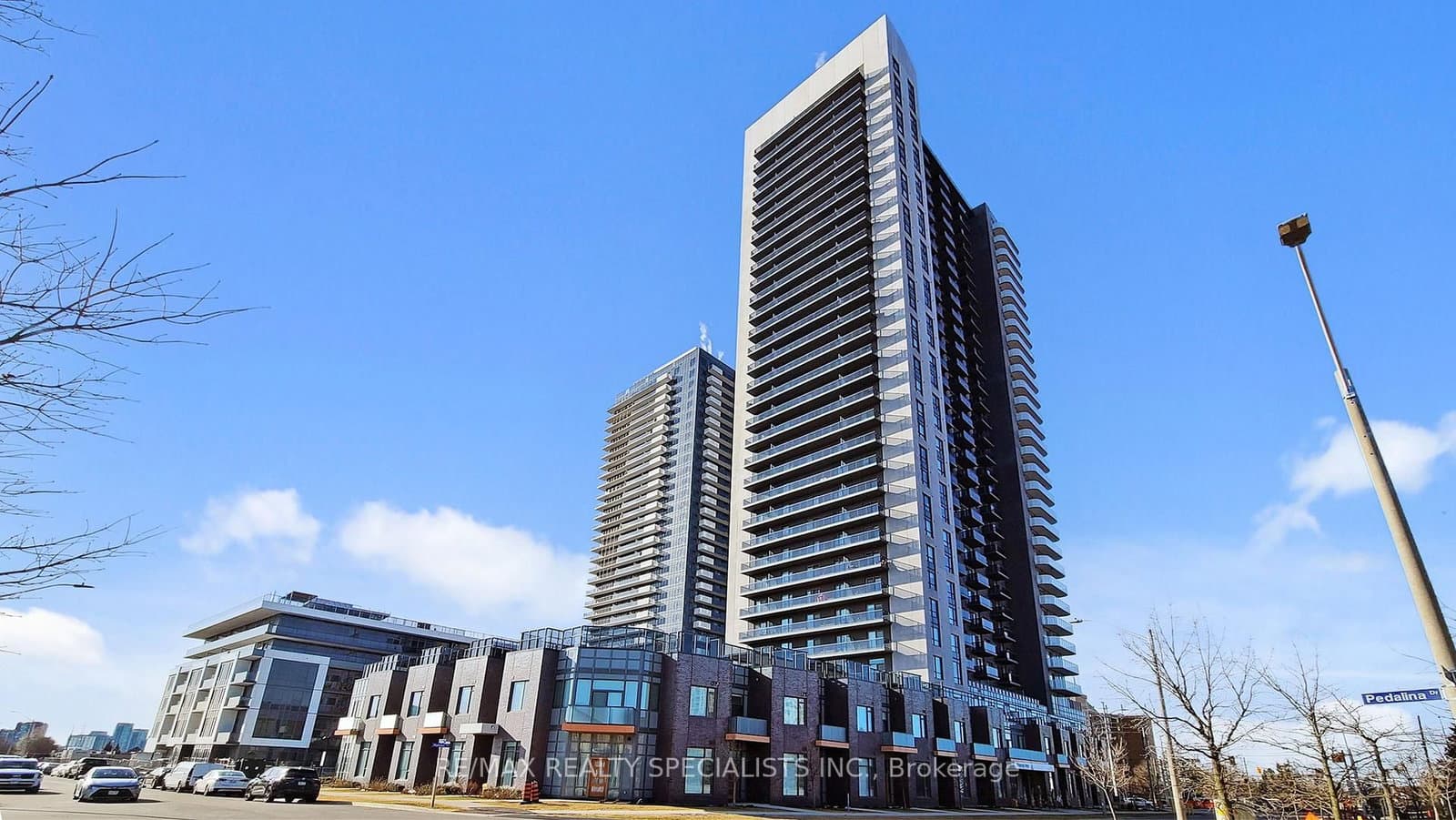 #321 - 8 Nahani Way