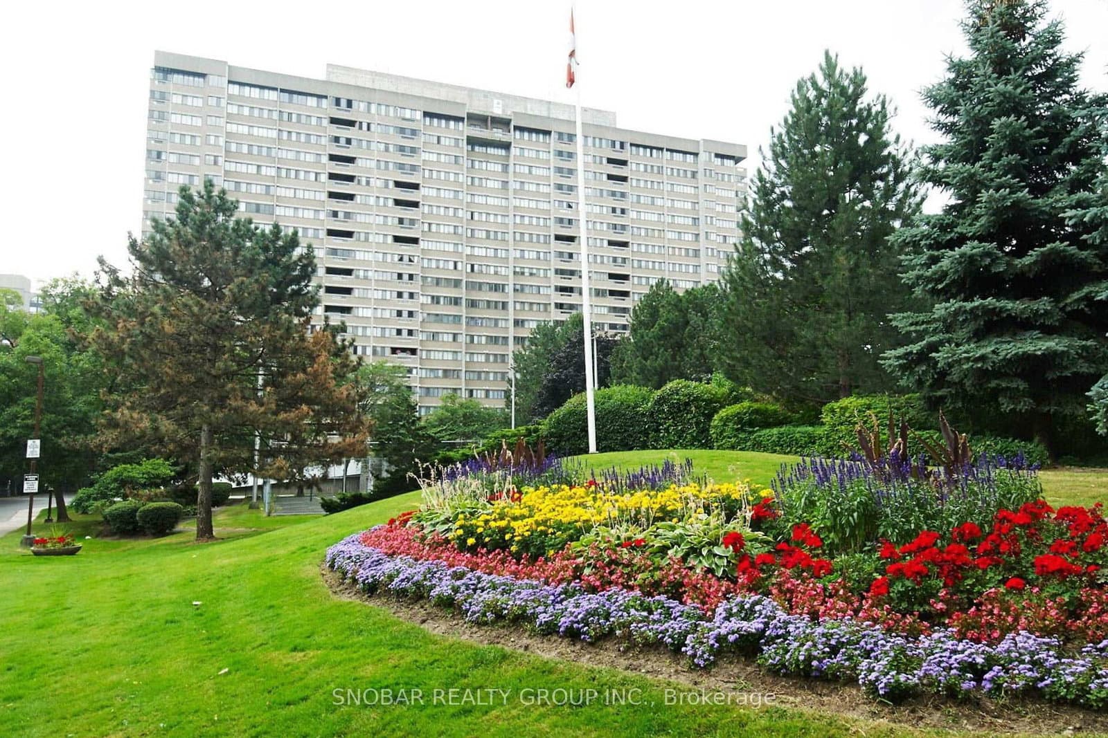 #1110 - 50 Elm Drive E