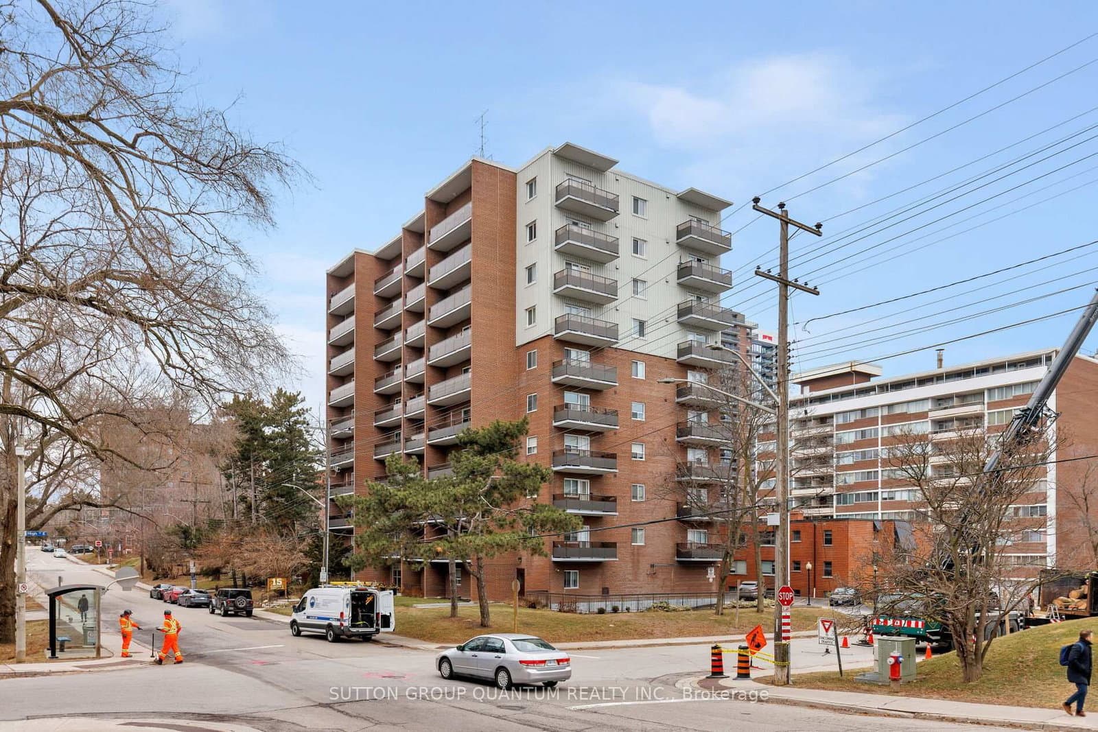 #401 - 15 Elizabeth Street N