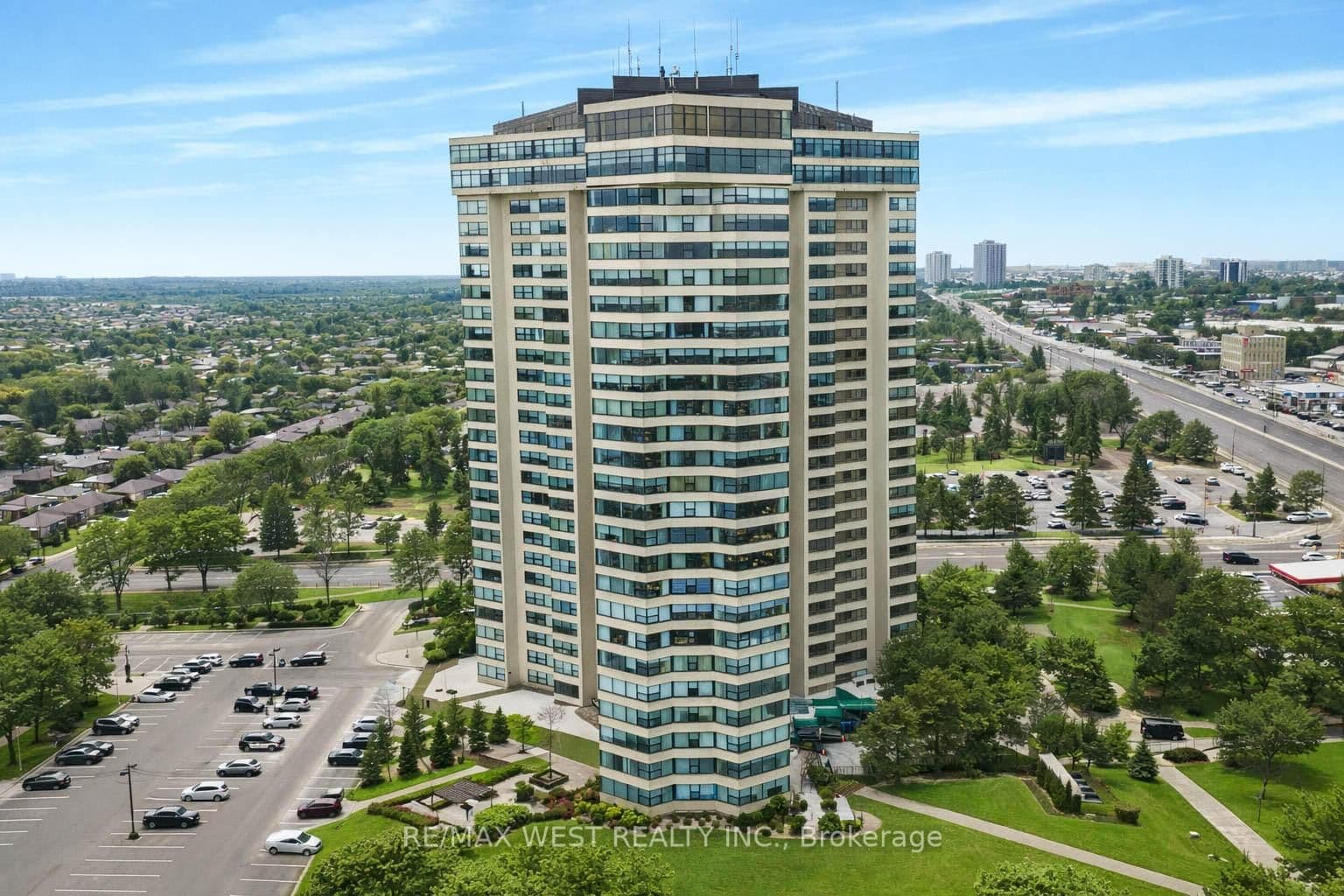 #2302 - 1300 Bloor Street