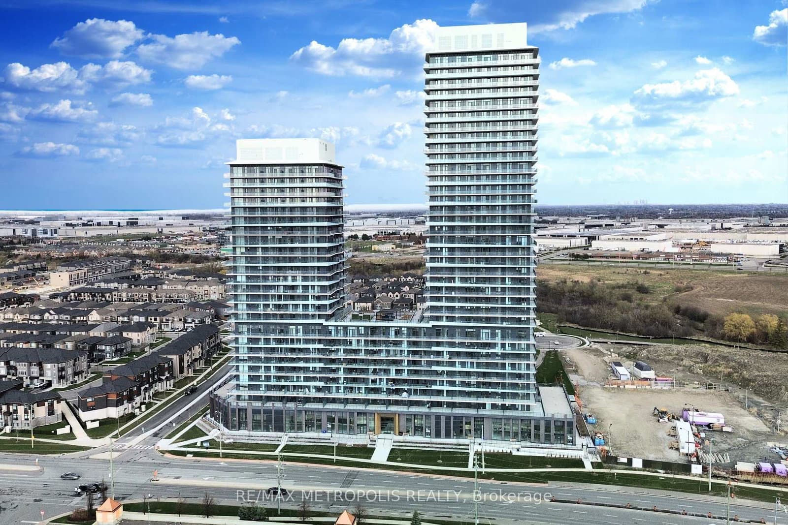 15 Skyridge Drive, Unit 517