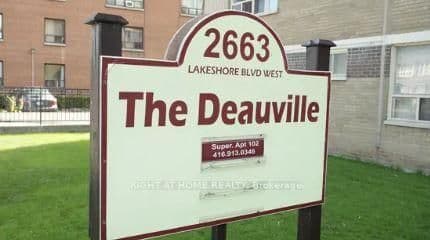 2663 Lake Shore Boulevard W, Unit 802