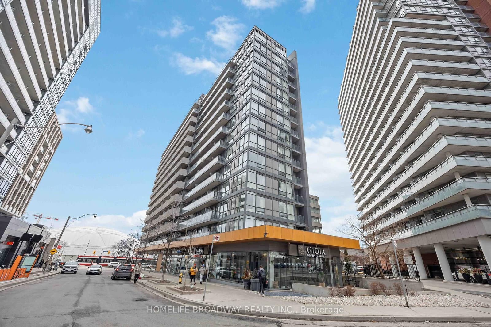 #1304 - 20 Joe Shuster Way