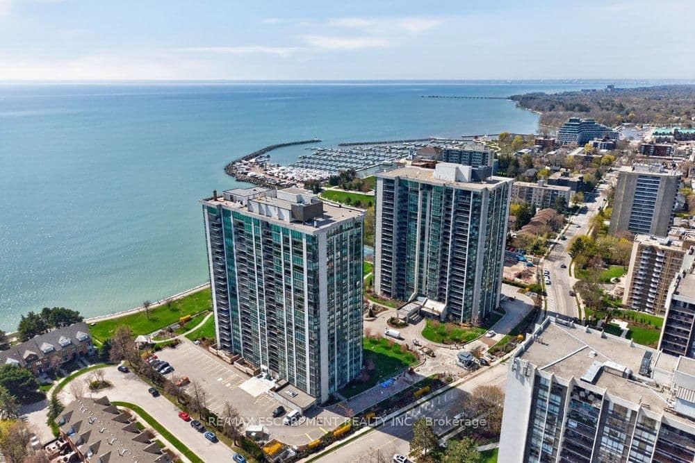#1001 - 2170 Marine Drive