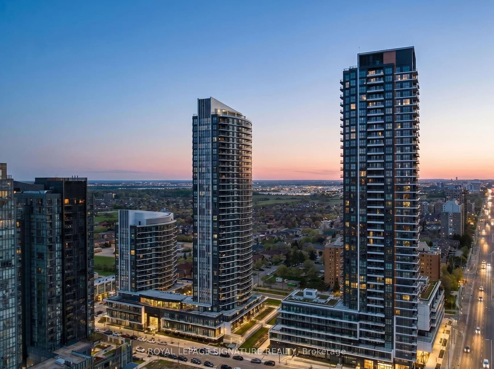 #2415 - 35 Watergarden Drive