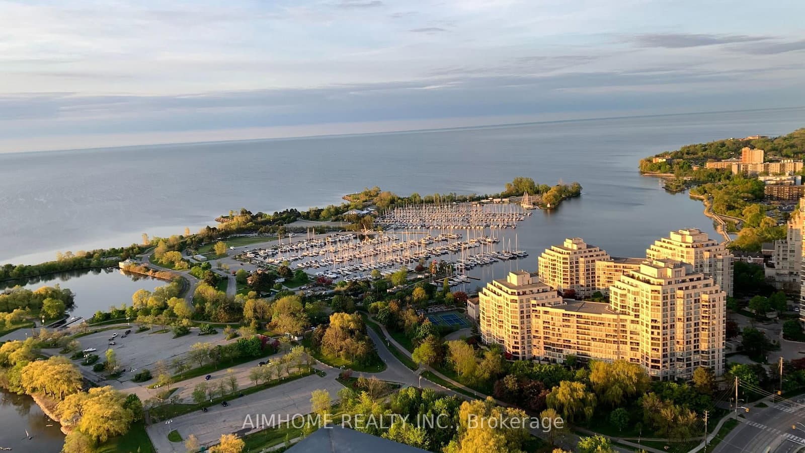 #4601 - 2200 lake shore Boulevard W