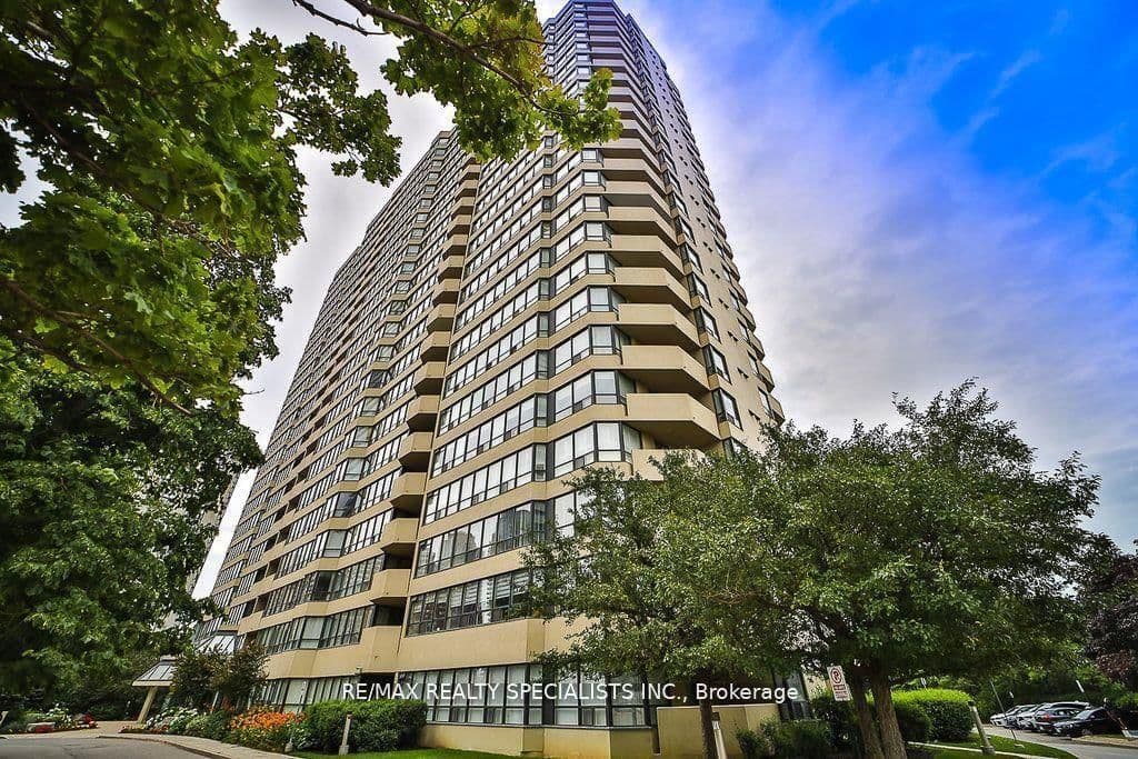 #2209 - 400 Webb Drive