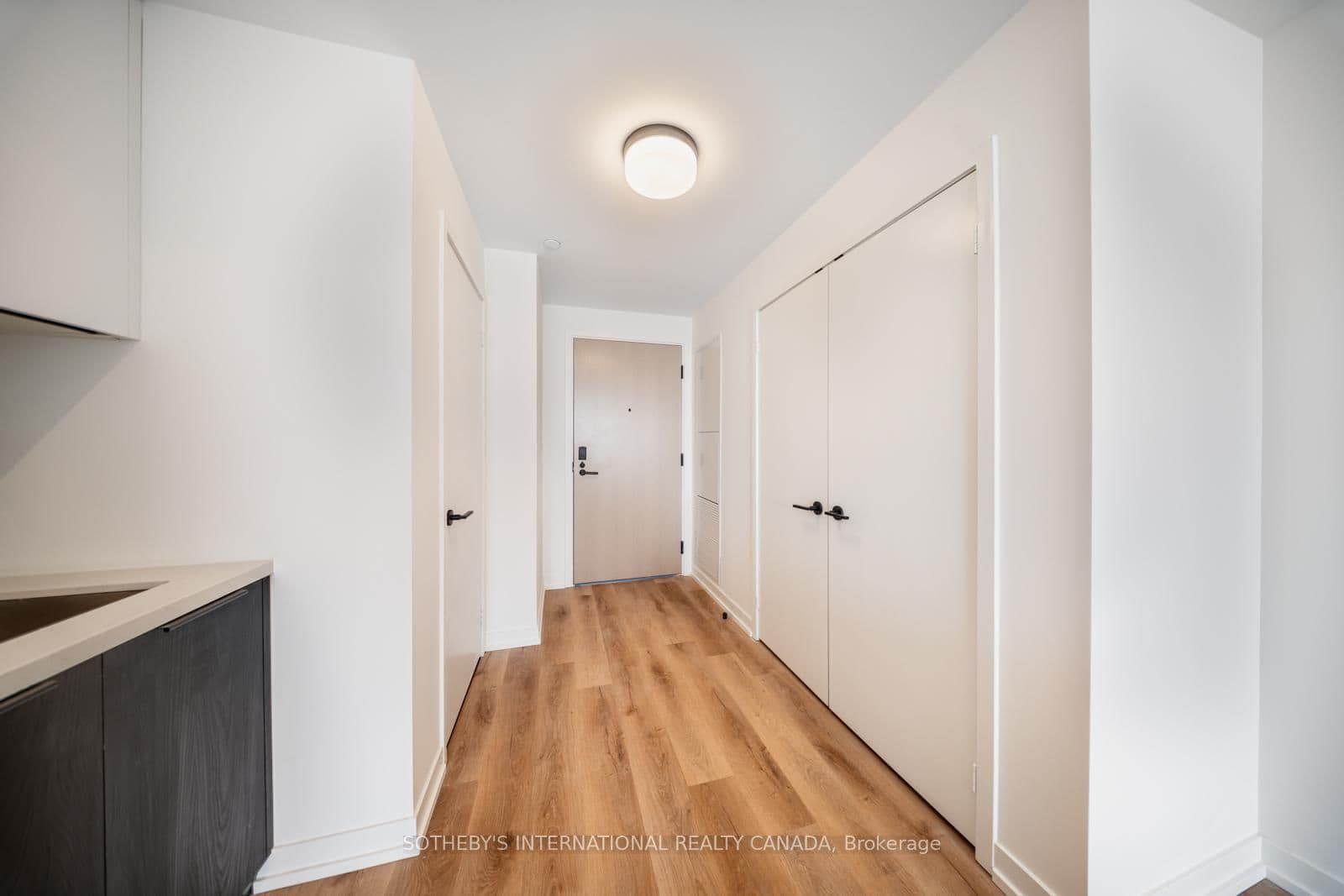 5 York Garden Way, Unit 1701