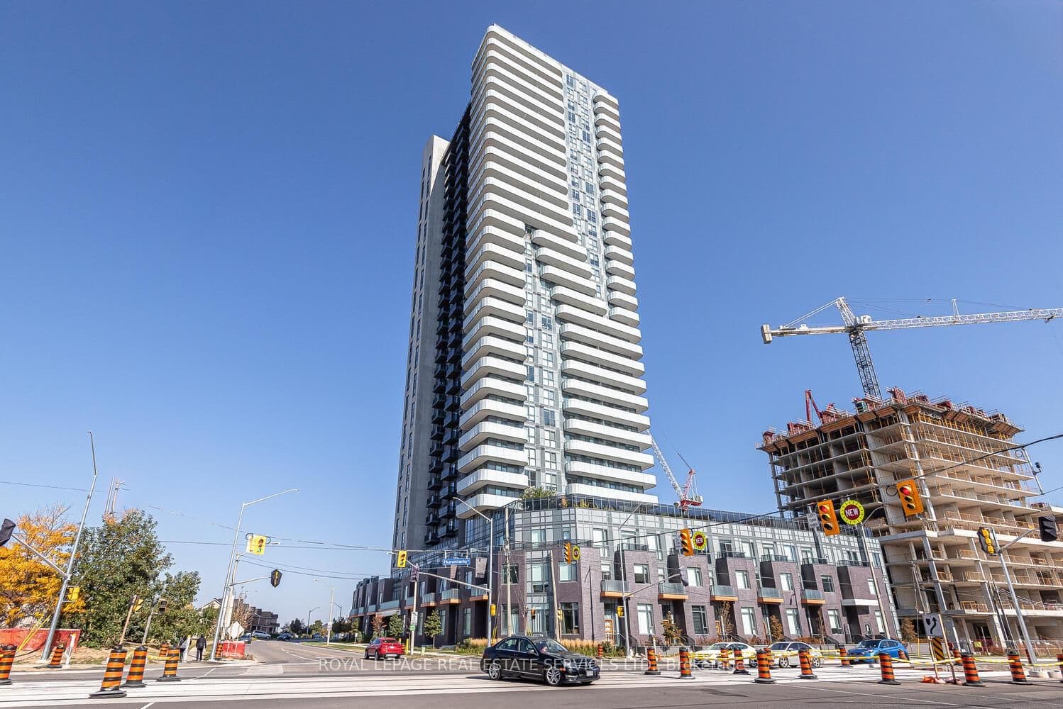 8 Nahani Way, Unit 605