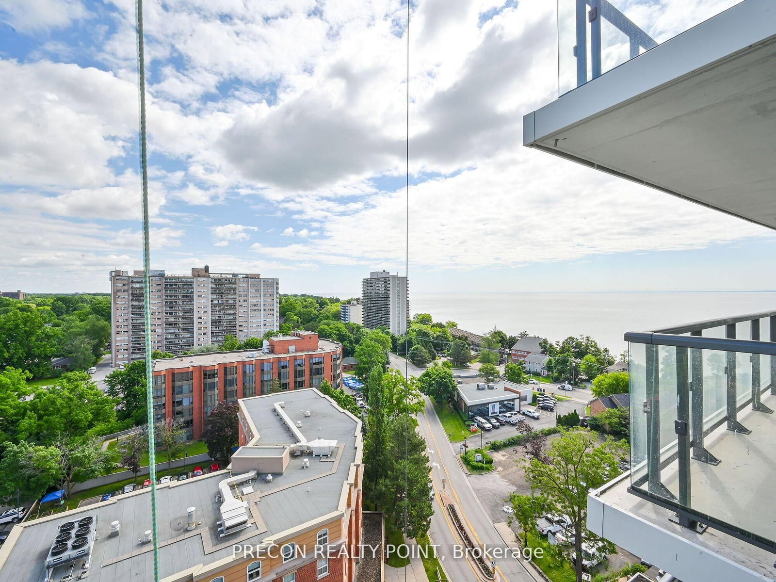 370 Martha Street, Unit 902