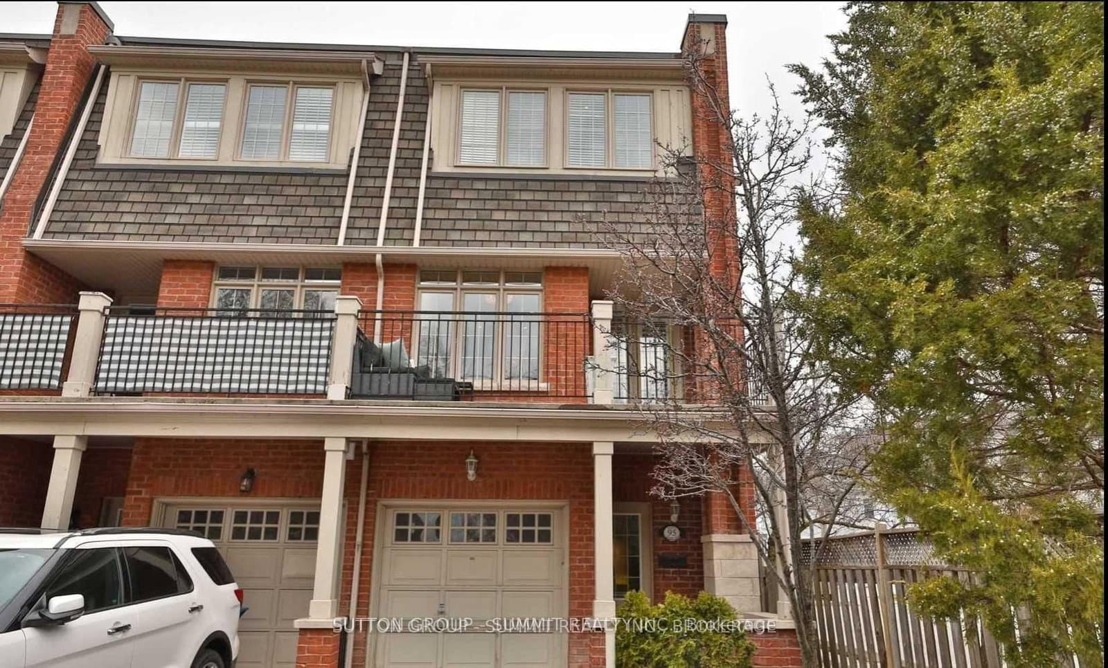 95 Kerr Street, Unit 1
