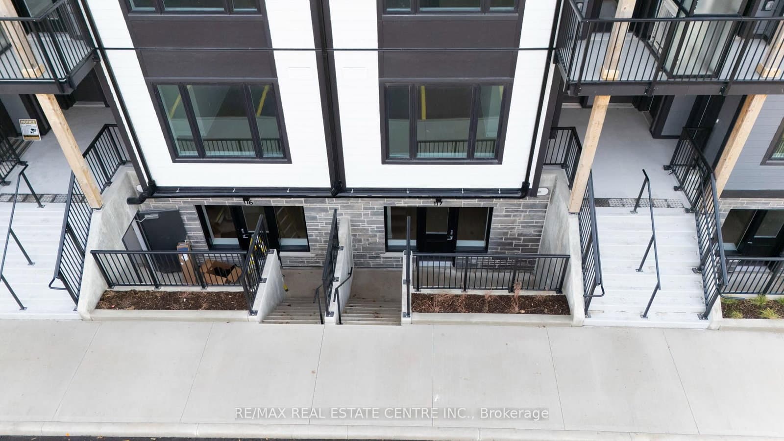 708 Woolwich Street, Unit 117