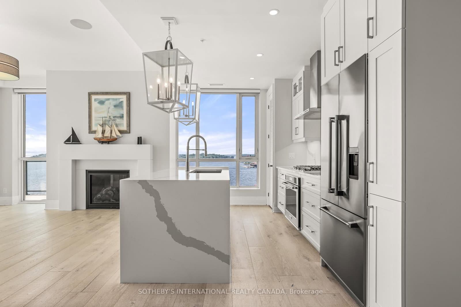 #606 - 129A South Street