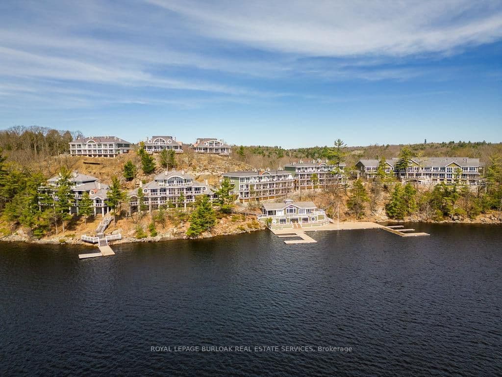 #BTV-105 - 1869 W Muskoka 118 Road