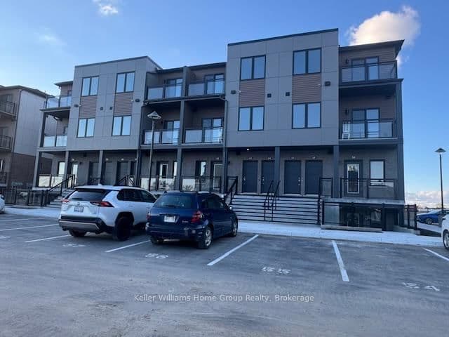 940 St David Street N, Unit 68