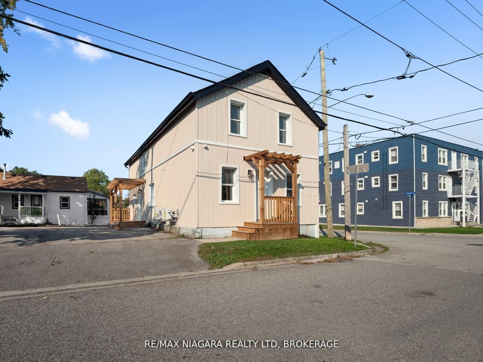 132 Waterloo Street, Unit UNIT #2
