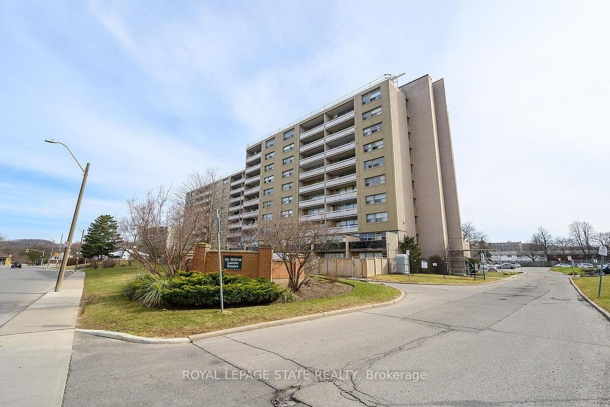 #811 - 15 Albright Road