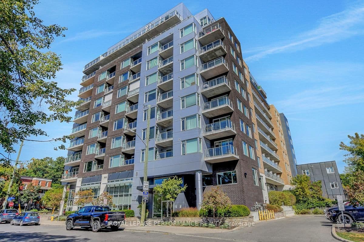 #413 - 7 Marquette Avenue