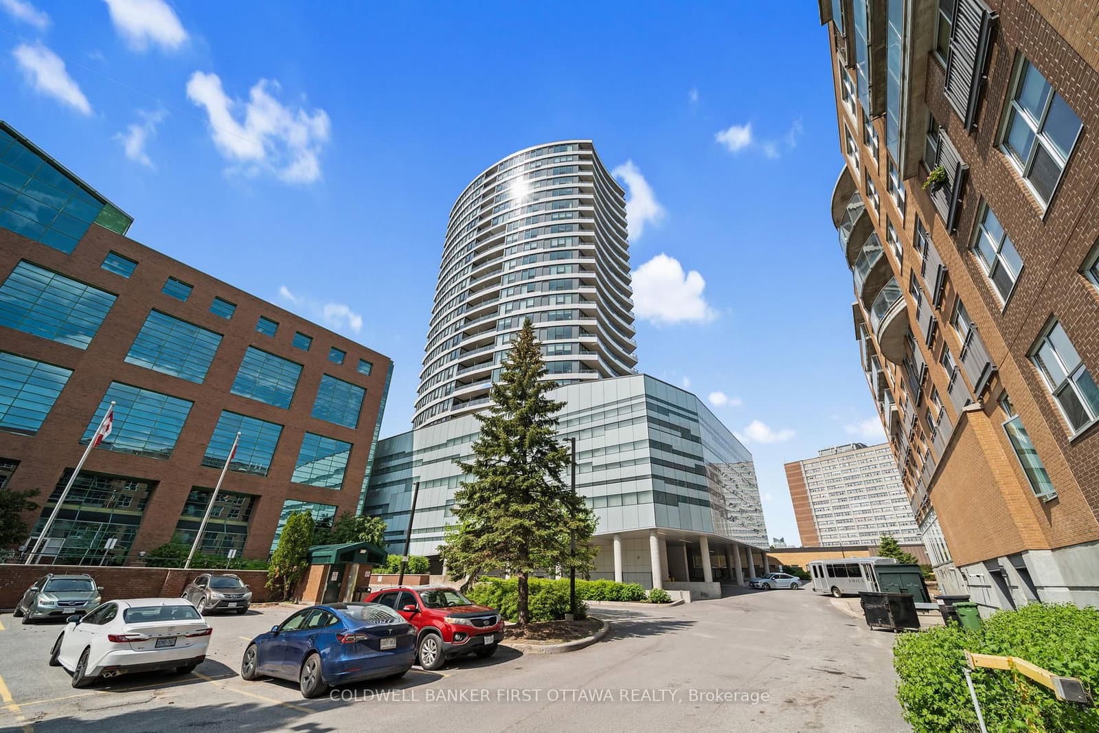 #1905 - 485 RICHMOND Road