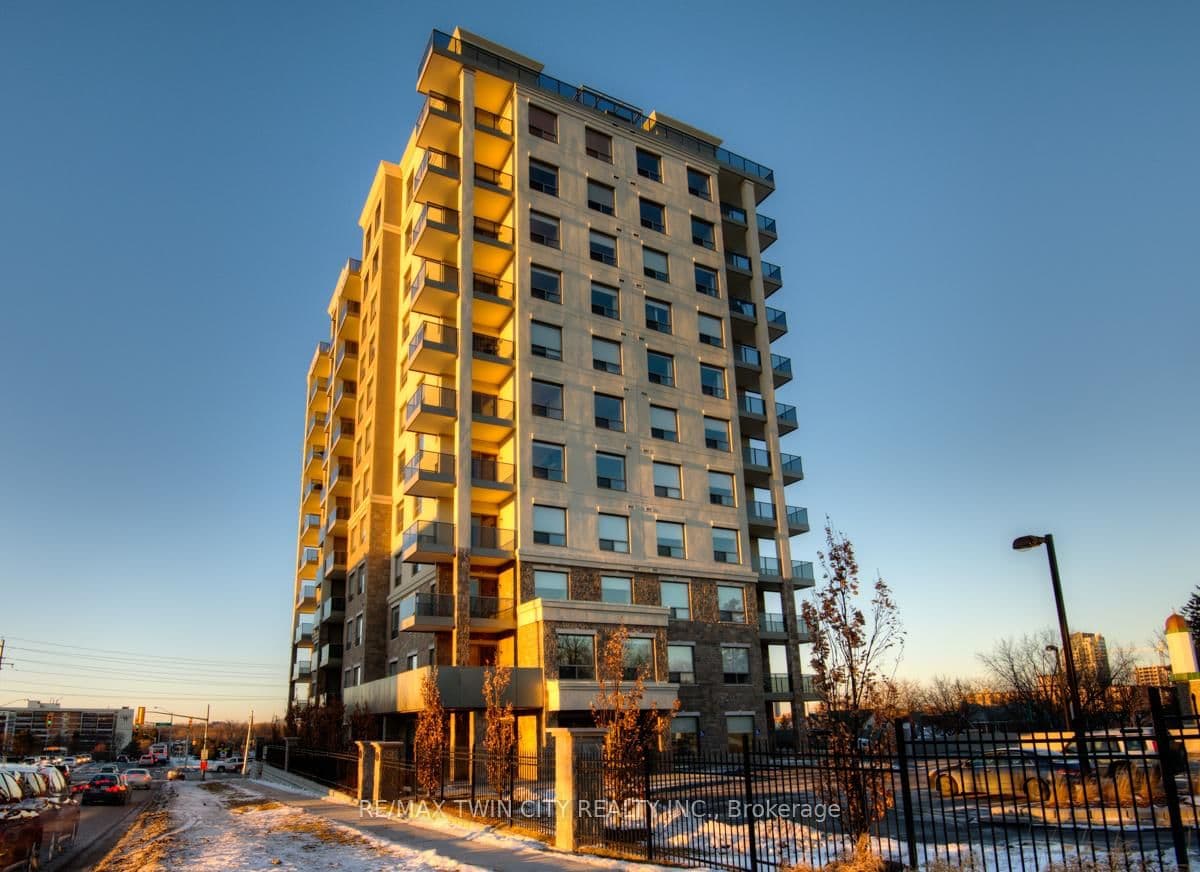 #405 - 223 Erb Street W