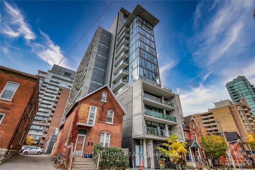 #1109 - 224 Lyon Street N