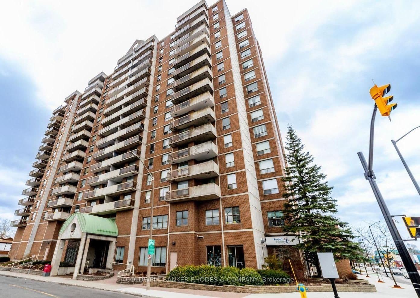 #1203 - 200 Lafontaine Avenue