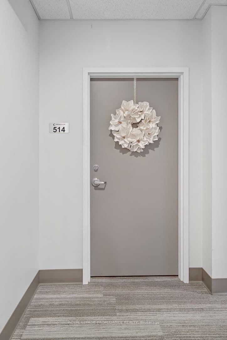 199 Front Street, Unit 514