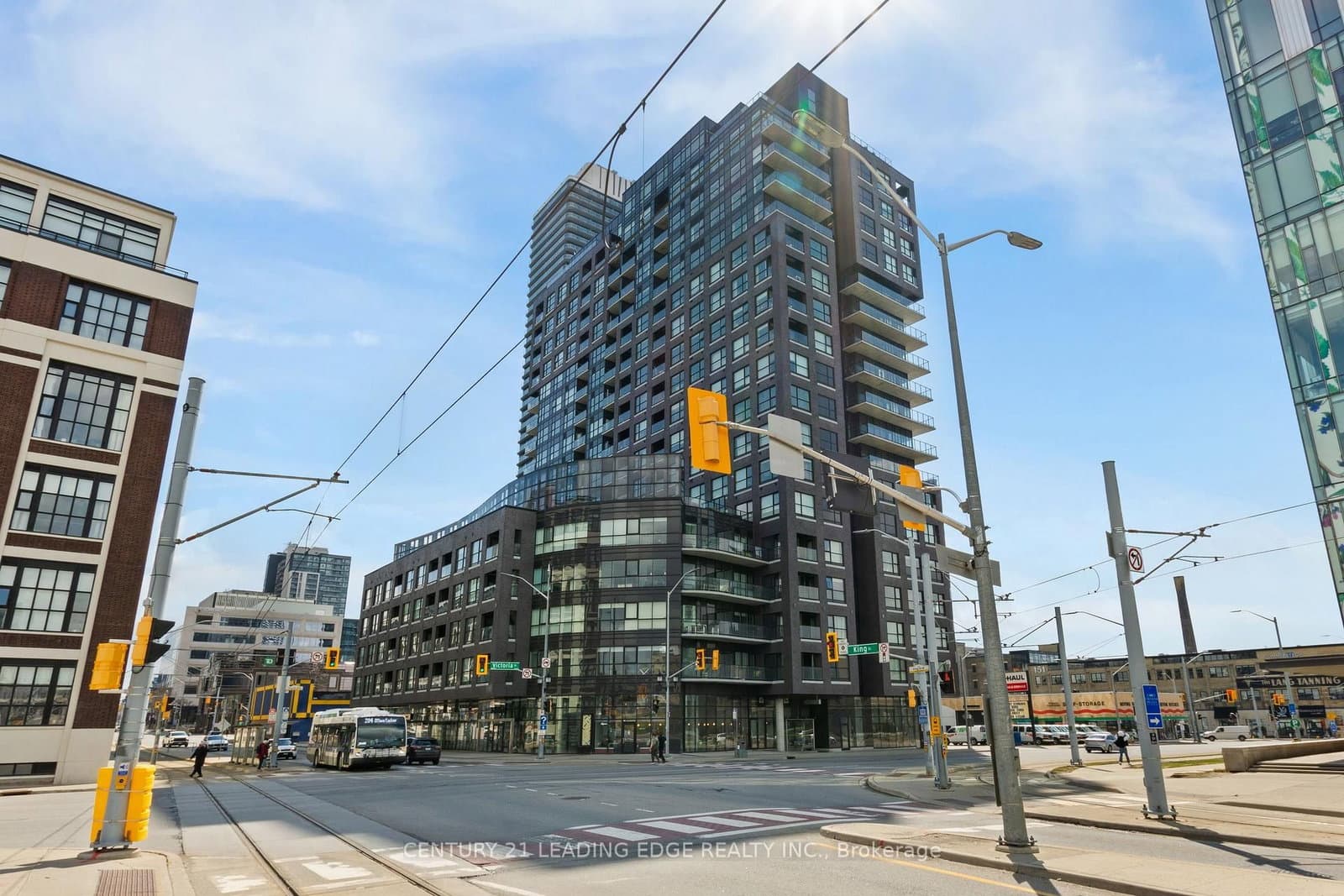 #1308 - 1 VICTORIA Street S
