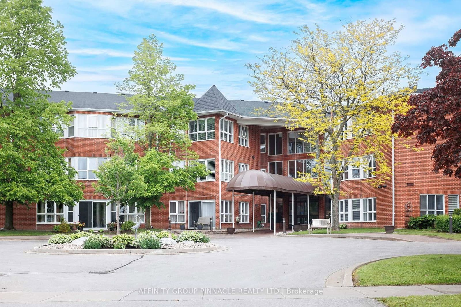 #203 - 4 Heritage Way