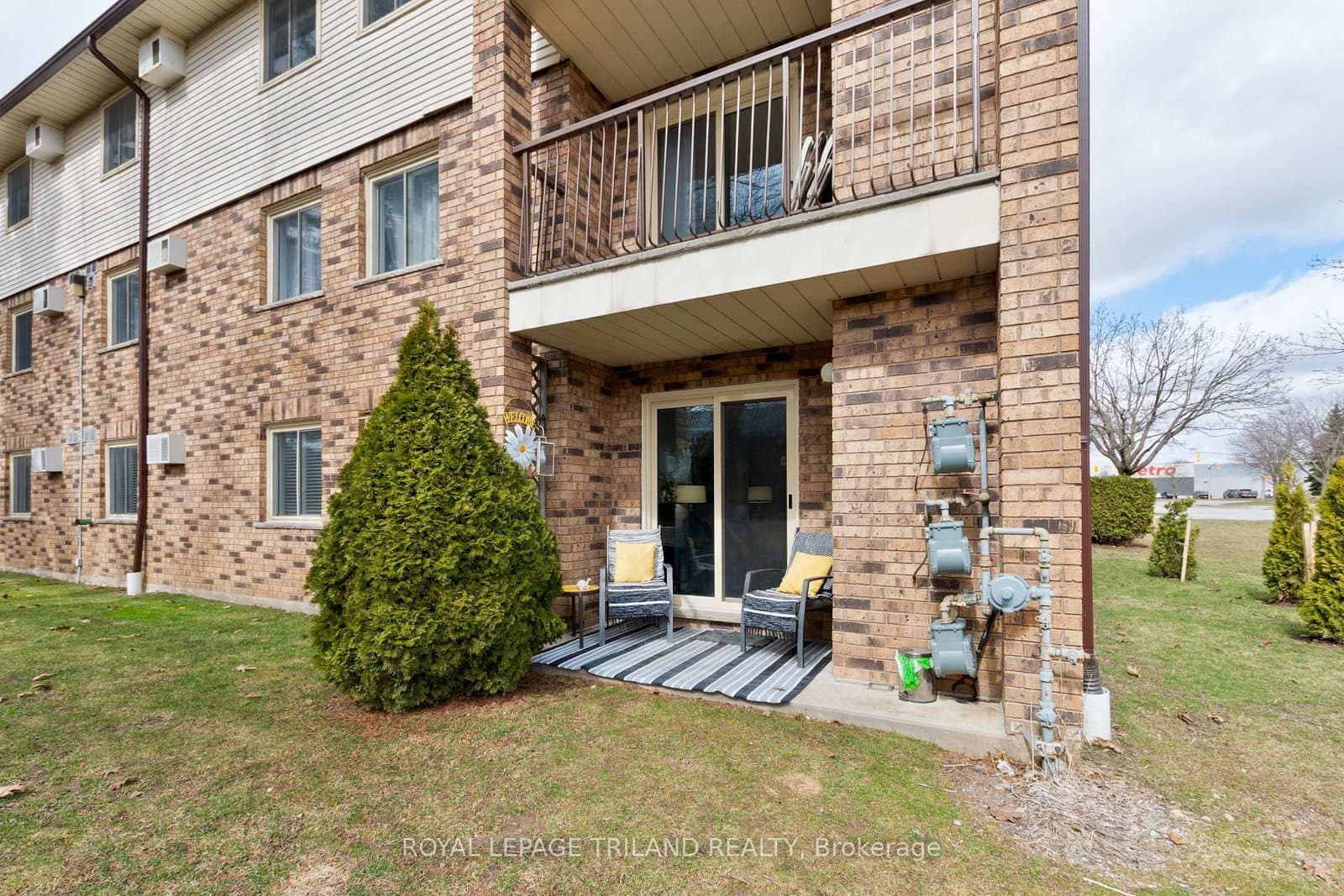#119 - 440 Wellington Street