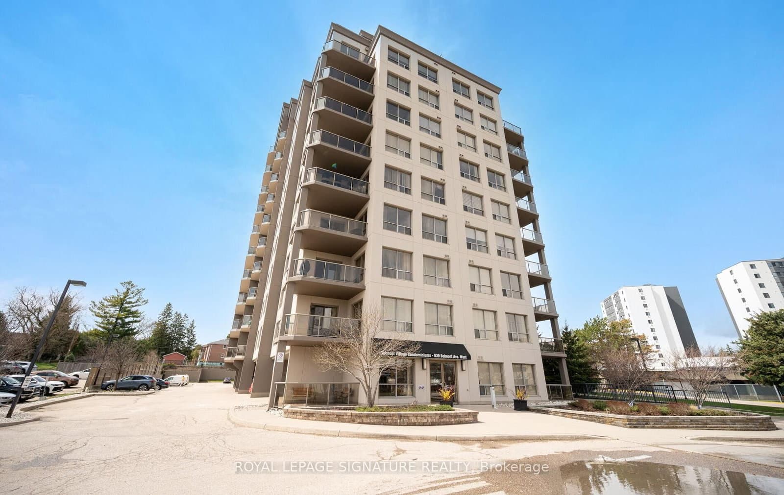 #101 - 539 BELMONT Avenue W