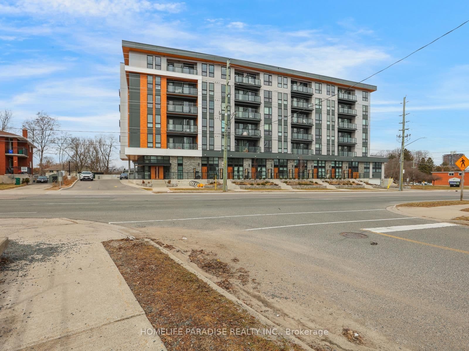 #416 - 312 Erb Street W