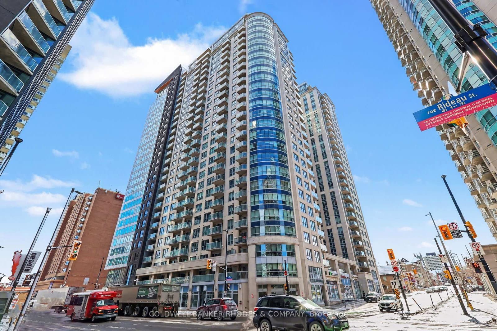 #1809 - 242 Rideau Street