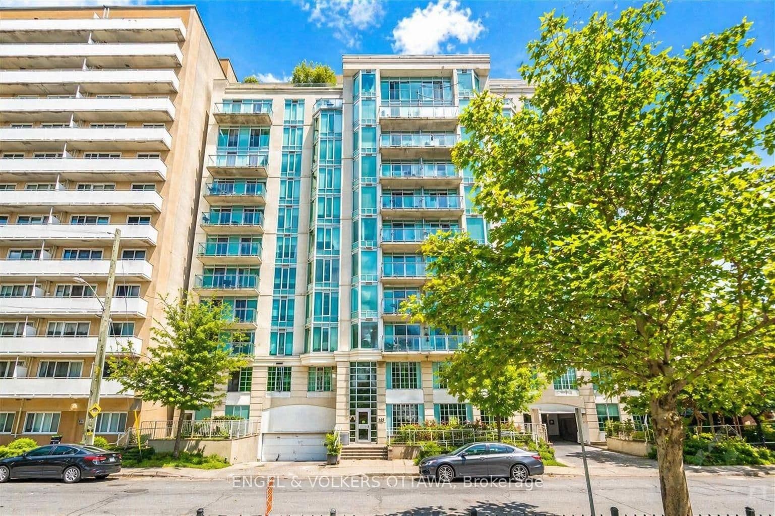 #1112 - 138 Somerset Street W