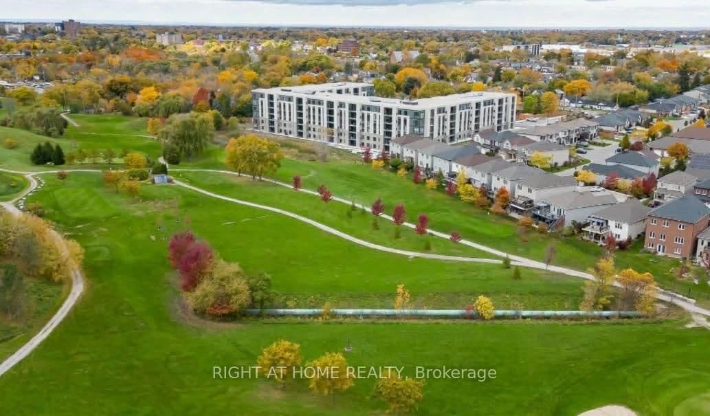 #146 - 50 Herrick Avenue