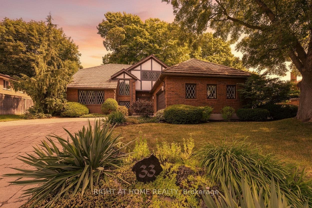 33 Walnut Drive