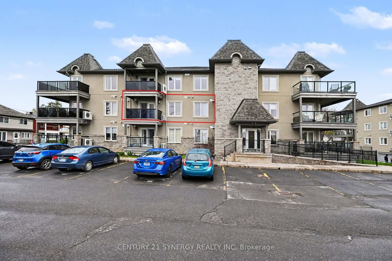 #204 - 770 Principale Street